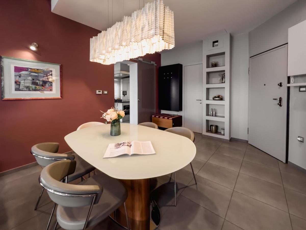 Appartamento 105M2 Penthouse Sea View Rijeka With Free Garage Parking Esterno foto