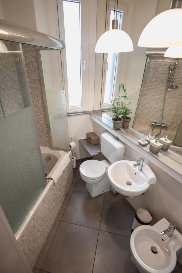 Appartamento 105M2 Penthouse Sea View Rijeka With Free Garage Parking Esterno foto
